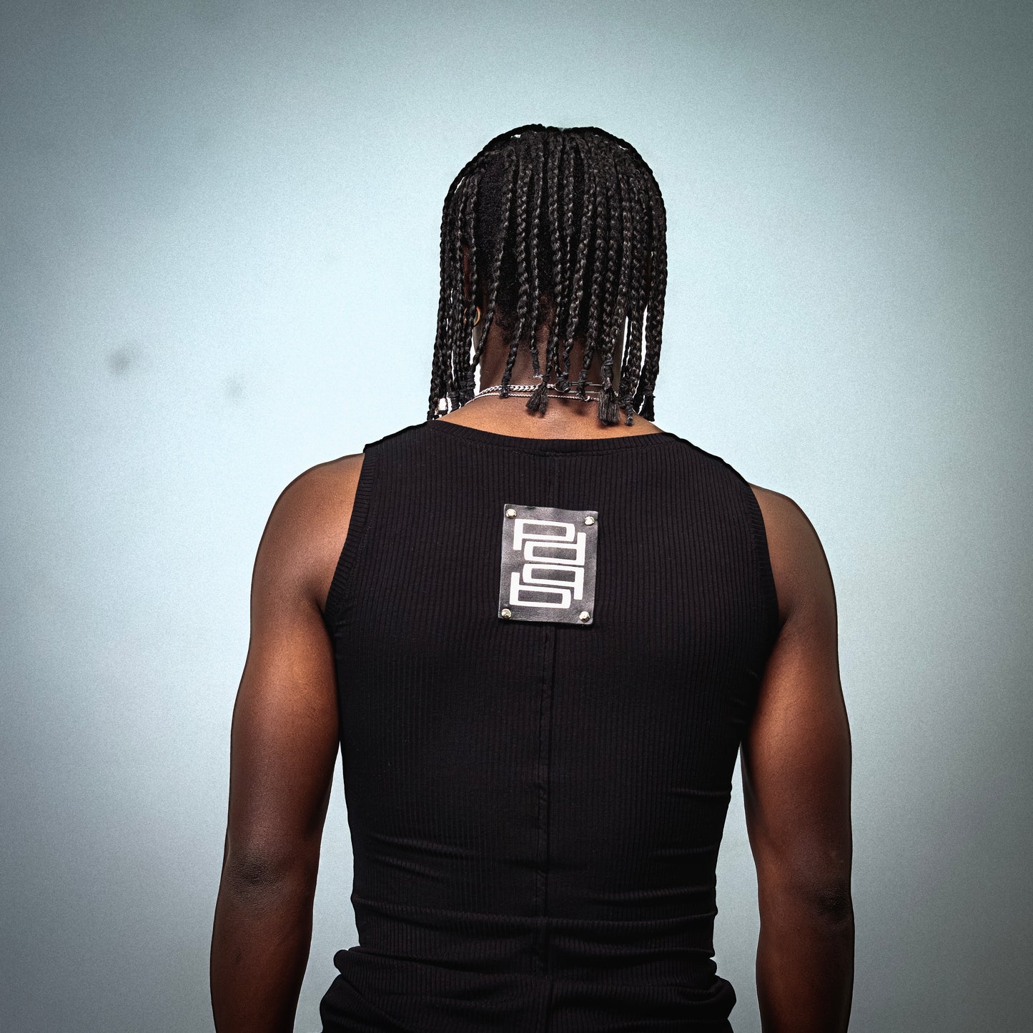 BUCKLE TANK