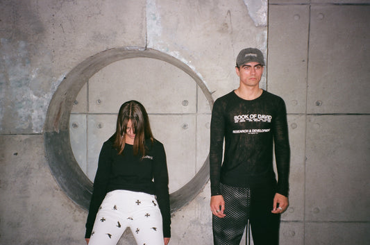 BLACK SHEER LONGSLEEVE