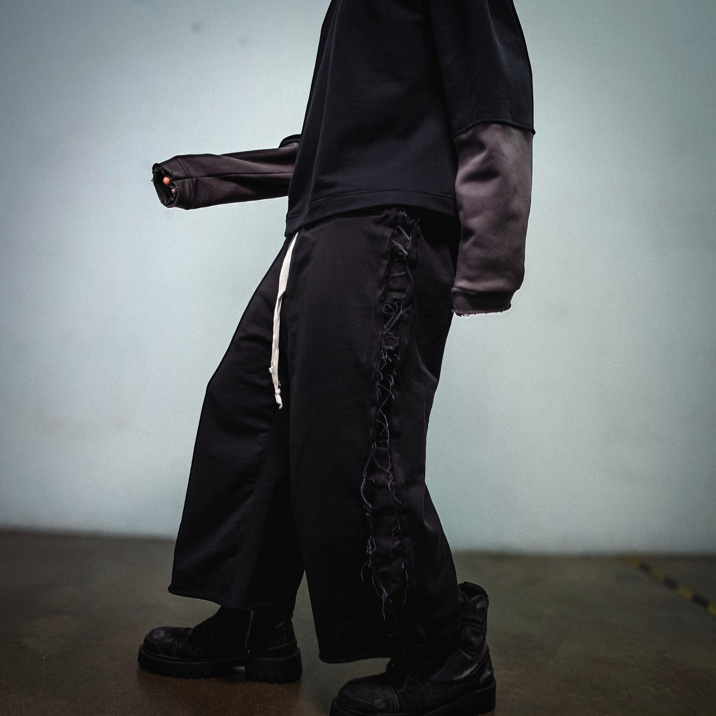 HYBRID LONG SHORTS