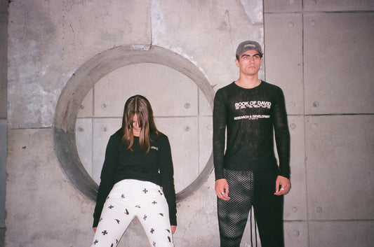 BLACK RIB KNIT LONGSLEEVE
